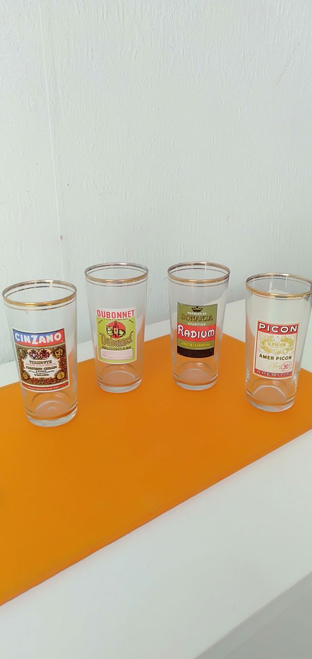 Vasos Vermut Vintage y Mezclador original años 60