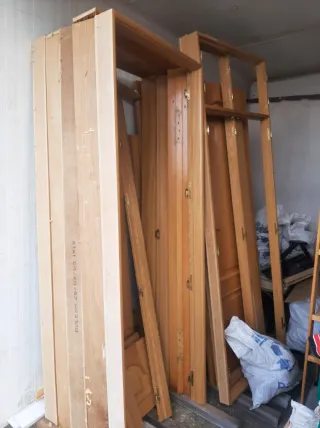 Puertas de armario madera (grandes y pequeñas)