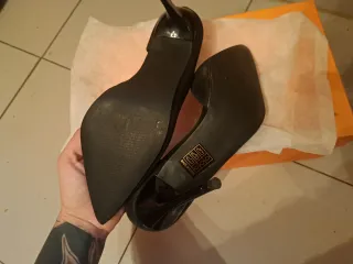 Zapatos de tacón negros