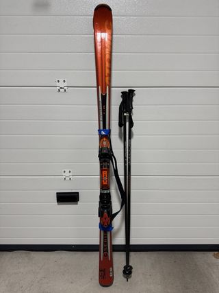 Esquís Carving atómic 170cm + Bastones 125cm