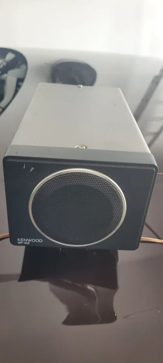 Altavoz kenwood para equipos de hf