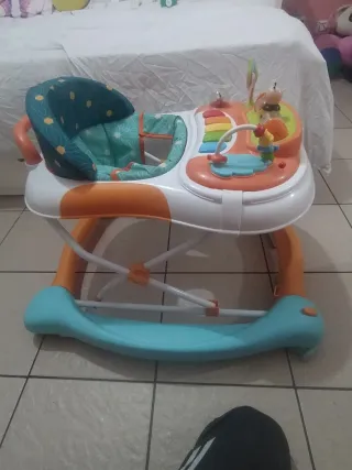 Girello Giordani con giochi