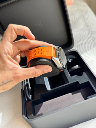 TAG Heuer Connected Calibre E4 Smartwatch Naranja