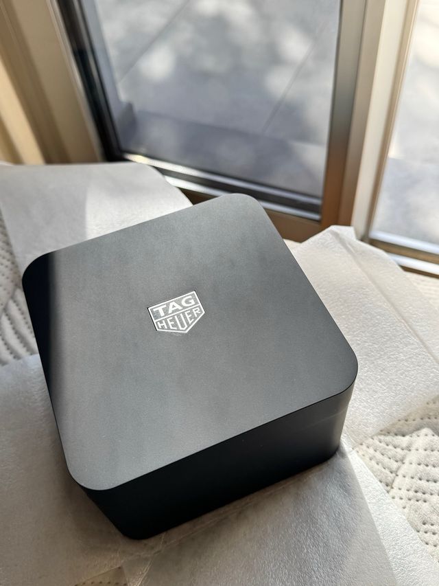 TAG Heuer Connected Calibre E4 Smartwatch Naranja