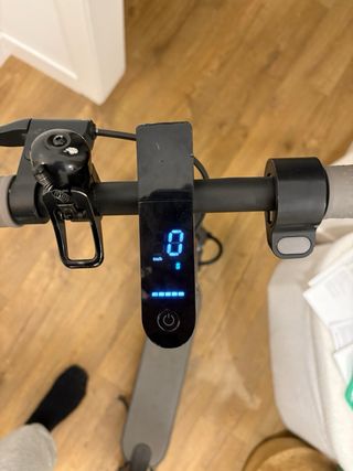 Patinete Xiaomi S1 con papeles