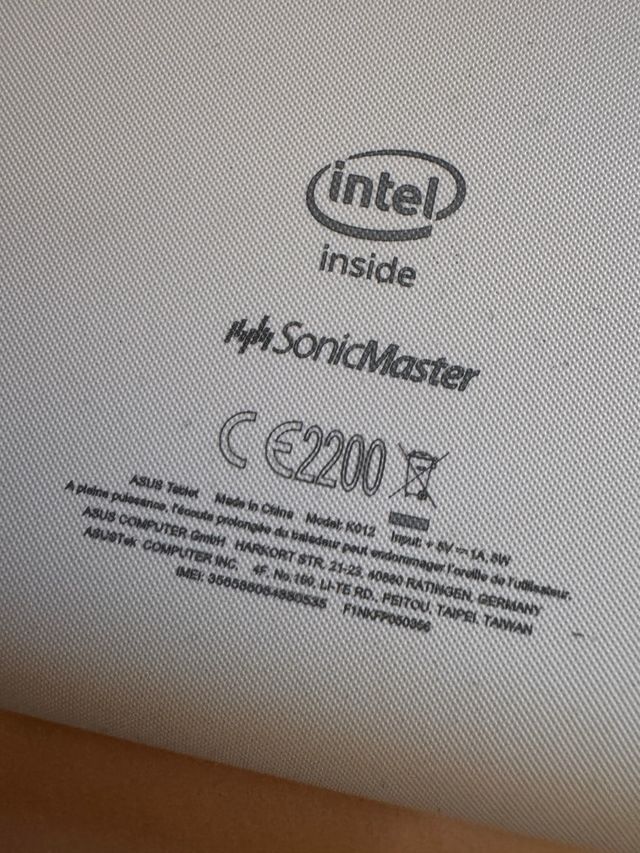 Asus Fonepad 7 Tablet 7 WiFi + SIM