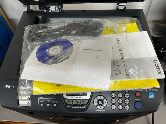 Impresora multifunción Brother MFC-7820N