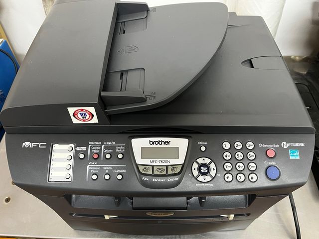 Impresora multifunción Brother MFC-7820N