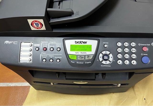 Impresora multifunción Brother MFC-7820N