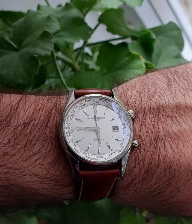 Reloj Frederique Constant Geneve Worldtimer