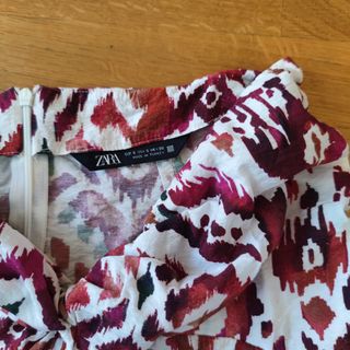 Falda estampada Zara