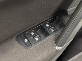 Volkswagen Golf Advance