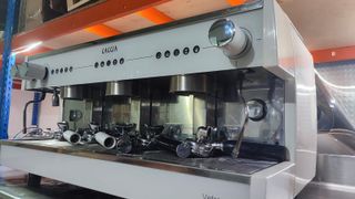 Cafetera Industrial Gaggia Vetro 3 Grupos SEGUNDA