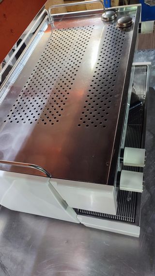 Cafetera Industrial Gaggia Vetro 3 Grupos SEGUNDA