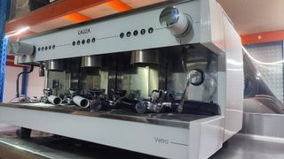 Cafetera Industrial Gaggia Vetro 3 Grupos SEGUNDA