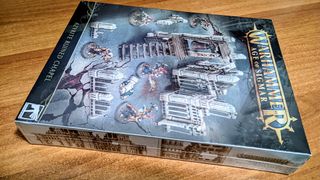 Azyrite Ruined Chapel terreno scenario Warhammer