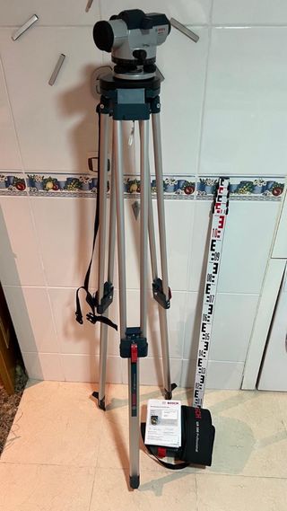Nivel Óptico Bosch GOL 32 D Profesional