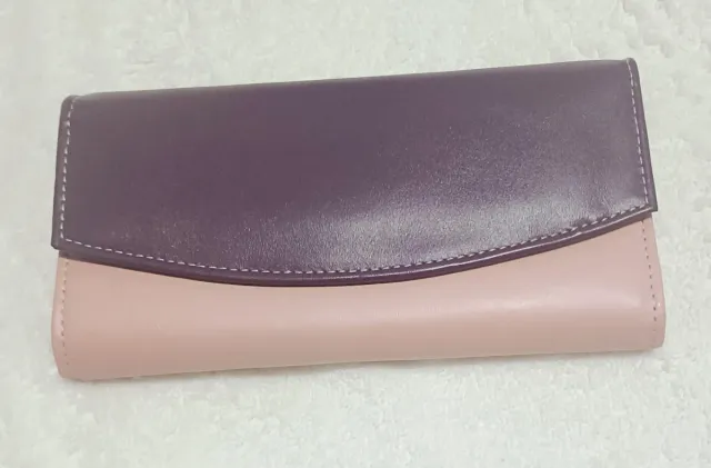 Cartera de mujer rosa y morada