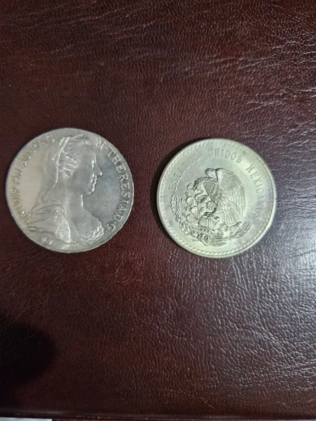 Lotto di 2 monete antiche in argento