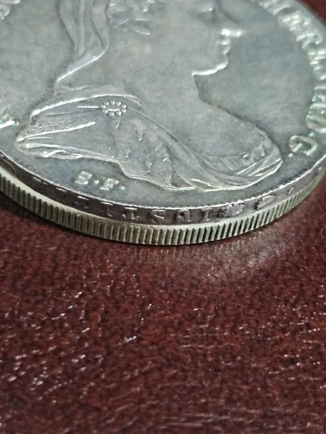 Lotto di 2 monete antiche in argento