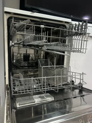 Lavavajillas AEG blanco