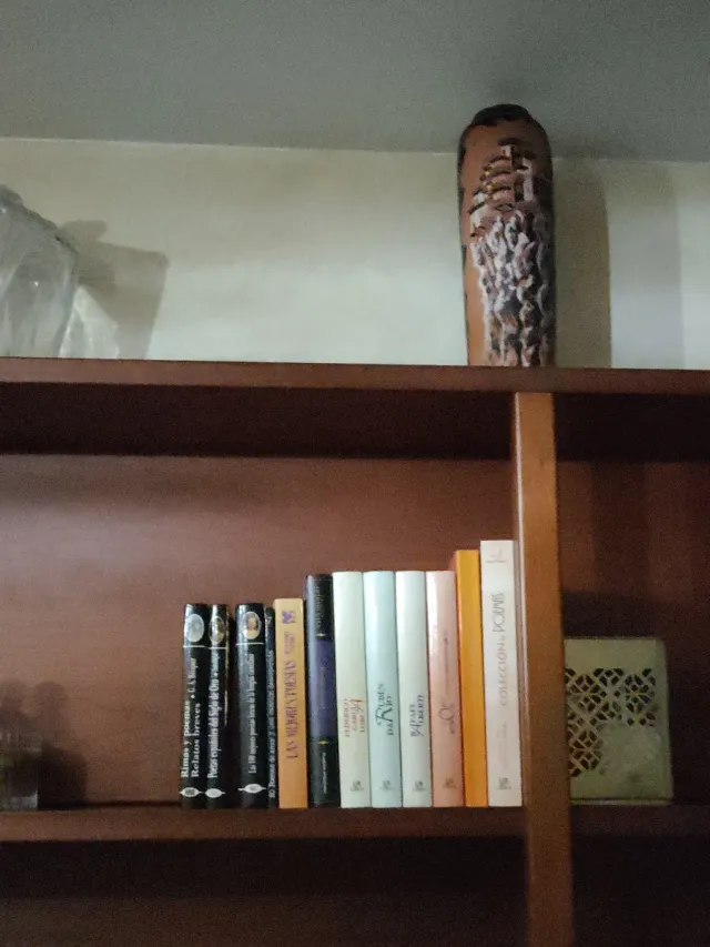 Jarrón de cerámica decorado