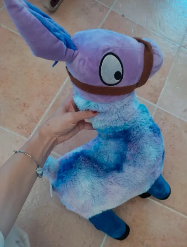 Peluche Fortnite Llama Morada y Azul