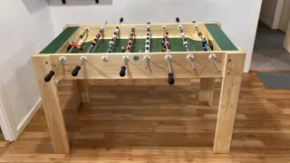 Futbolín de madera