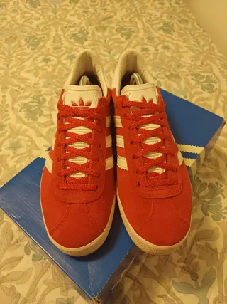 Adidas Gazelle 85 Rojo