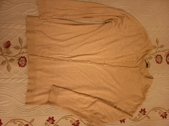 Chaqueta de punto beige