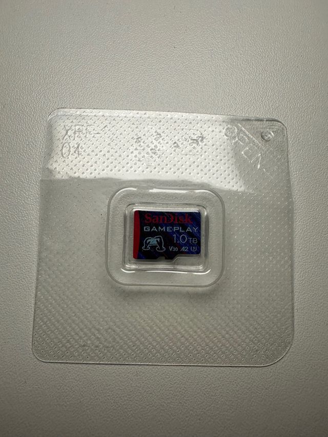 SanDisk Micro SD 1TB Gameplay