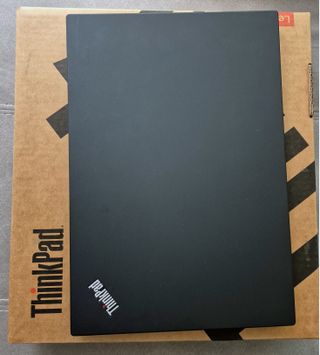 Portátil Lenovo ThinkPad T14 G1 i5 16RAM 512NVMe
