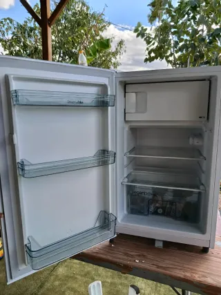 Nevera 12v compresor ( para reparar)