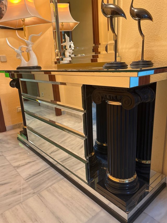 Mueble recibidor y espejo