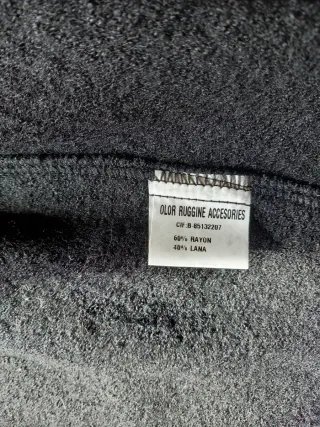 Capa de lana negra talla única