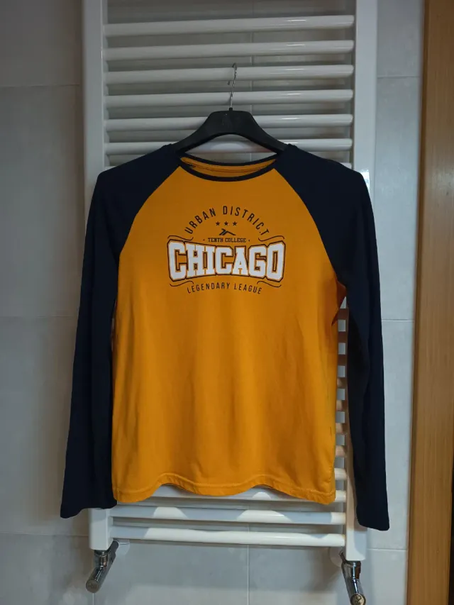 Lote sudadera y camiseta T:12-13 Como Nuevo