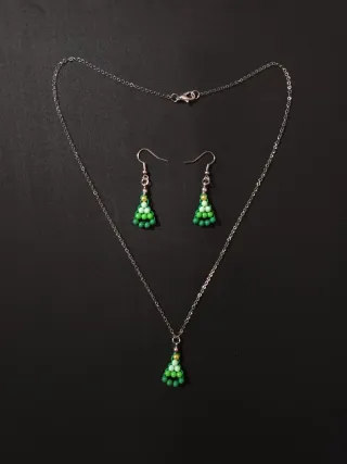 Set collana e orecchini albero di Natale