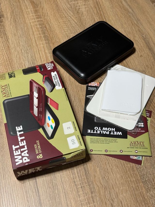 Paleta Húmeda The Army Painter + Accesorios