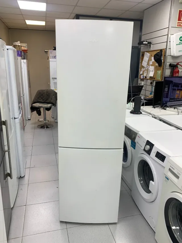 Nevera Combi Haier 1,88m con garantia