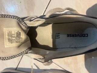 Zapatillas Converse azules y blancas