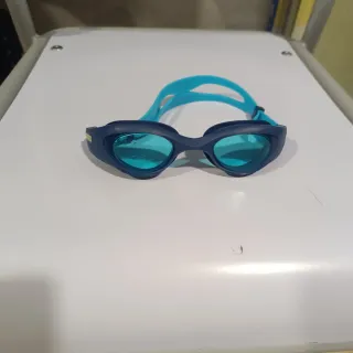 Gafas de natación azules