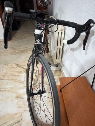 Bicicleta de carretera Merida Reacto