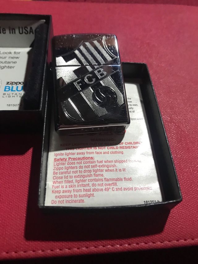 Accendino Zippo Barcellona