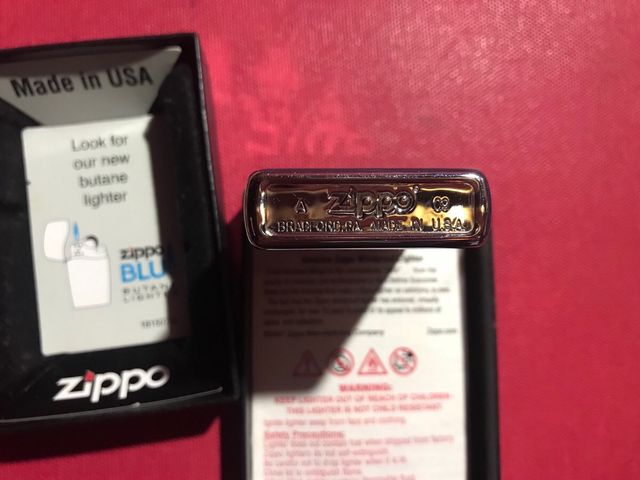 Accendino Zippo Barcellona