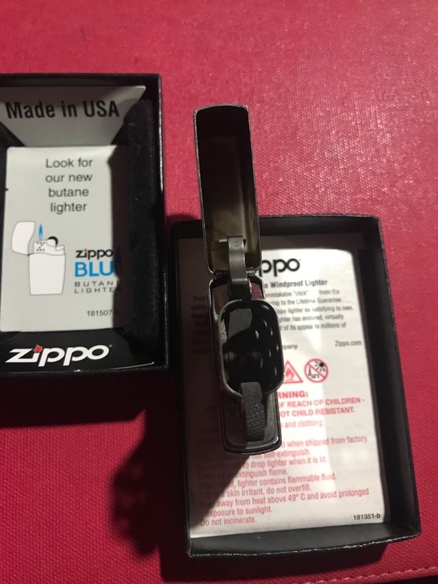 Accendino Zippo Barcellona