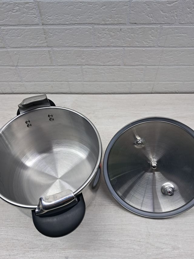 Olla Express Tradicional 6L Magefesa