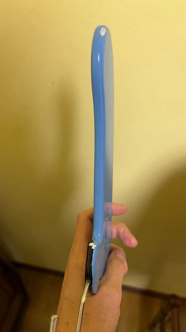 Percha infantil pintada pirata. Madera