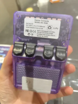 Console R36S Retro Gaming Viola