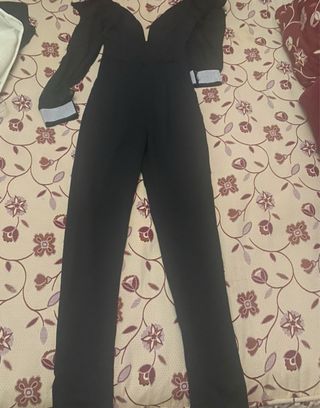 Mono largo con brillo en puños