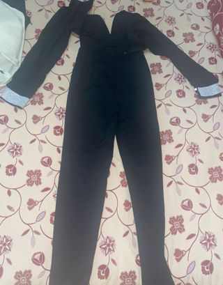 Mono largo con brillo en puños